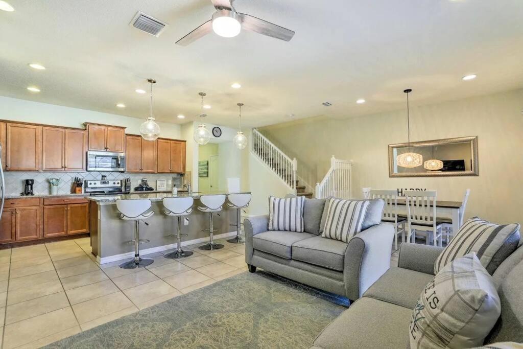 Magical Retreat With Themed Pool Near * Kissimmee