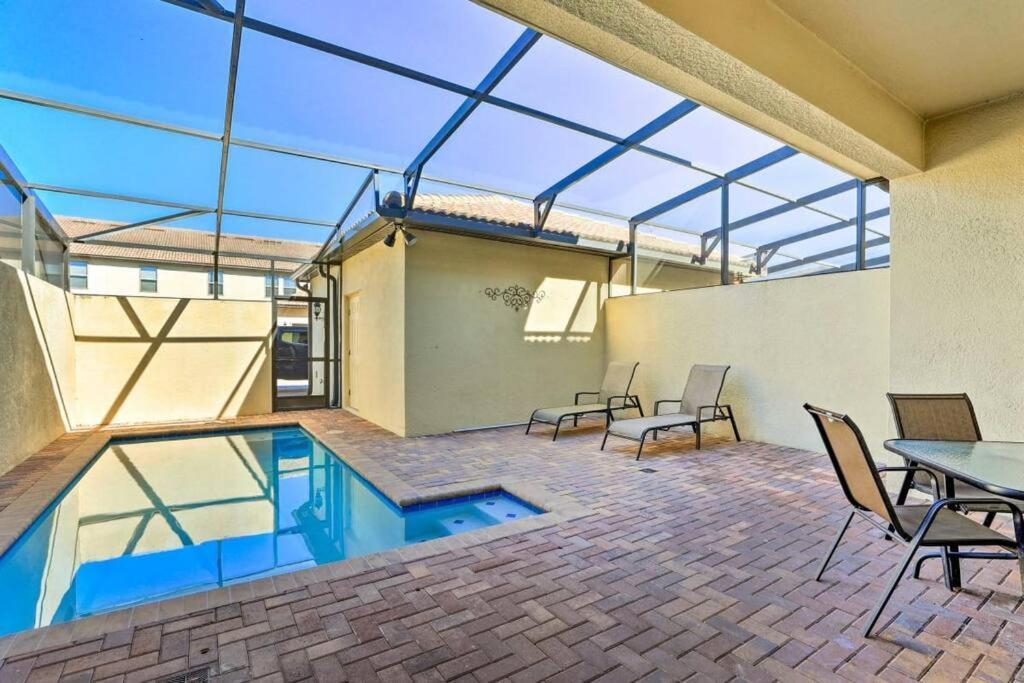 Magical Retreat With Themed Pool Near * Kissimmee